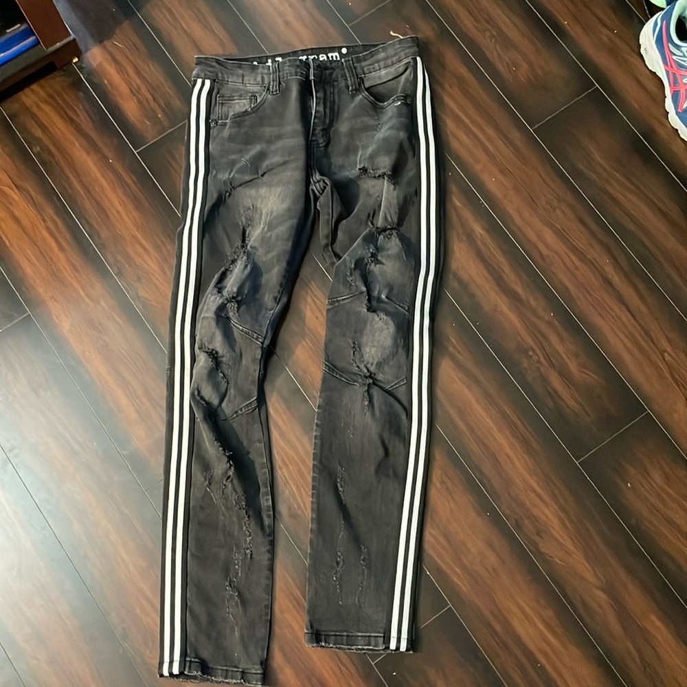 Kilogram black distressed jeans